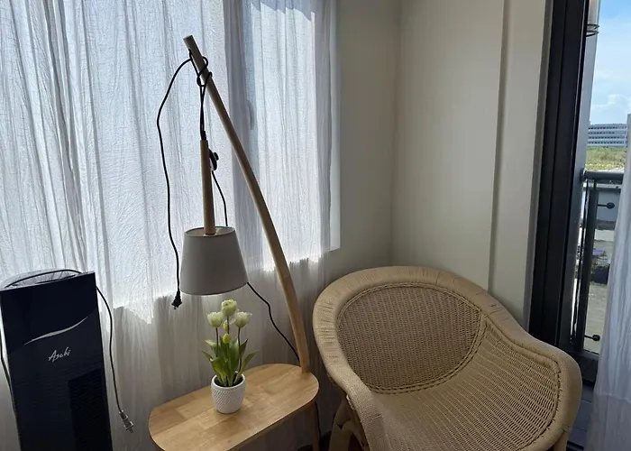2br Facing Bay & View Shore 2 Residences Moa With Parking By Prime Apartment *